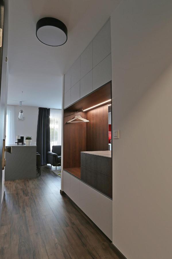 Modern Apartment Near The City Centre Urban Bratislava Luaran gambar