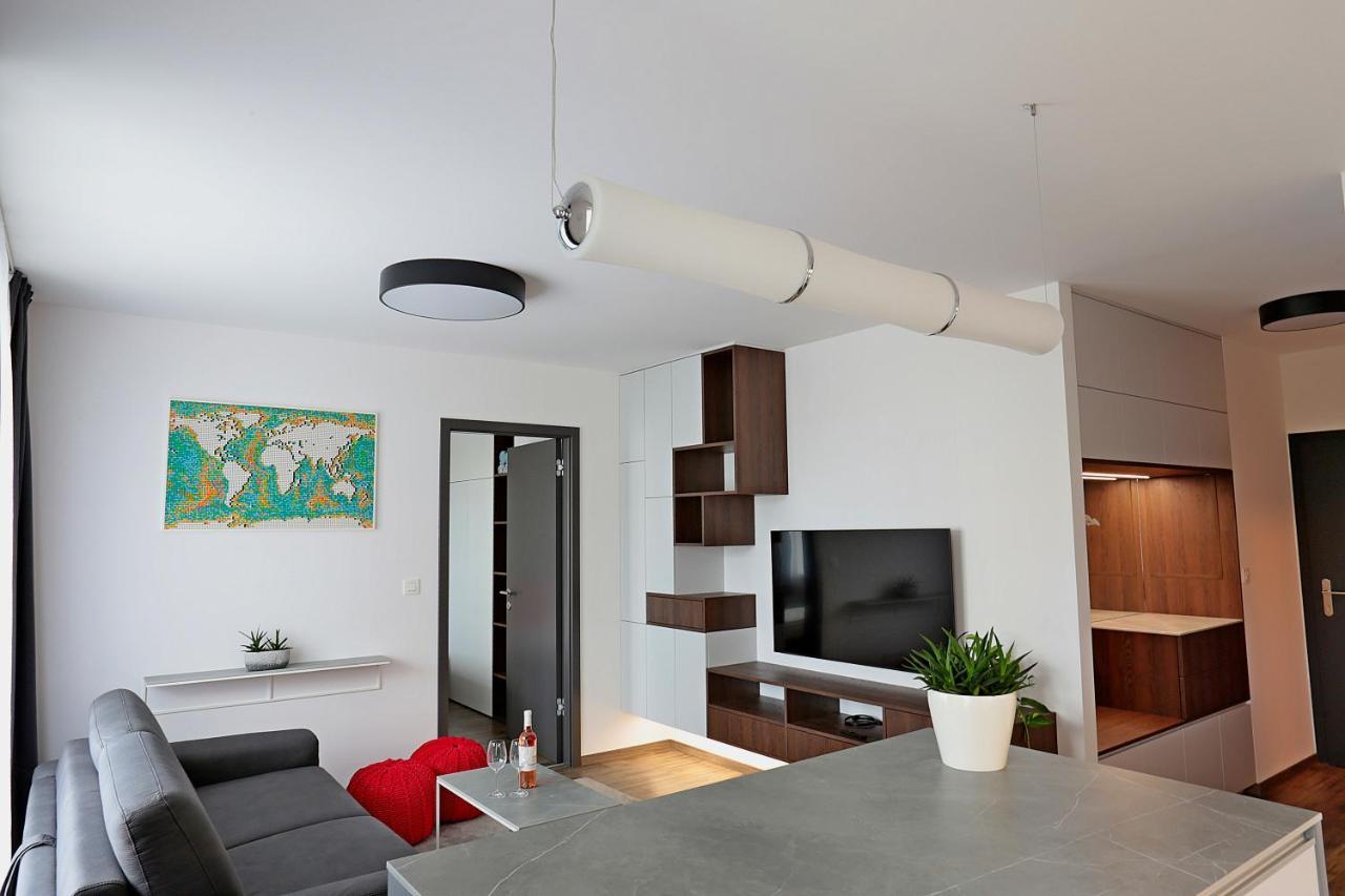 Modern Apartment Near The City Centre Urban Bratislava Luaran gambar