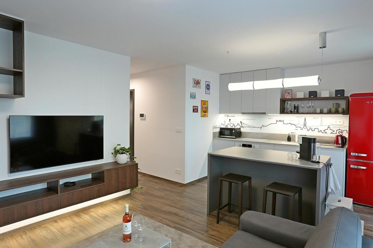 Modern Apartment Near The City Centre Urban Bratislava Luaran gambar