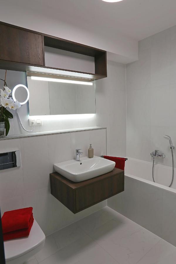 Modern Apartment Near The City Centre Urban Bratislava Luaran gambar