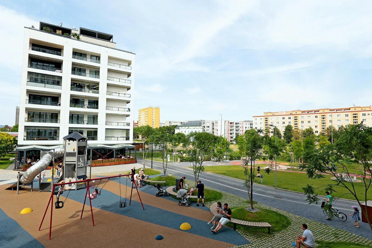 Modern Apartment Near The City Centre Urban Bratislava Luaran gambar